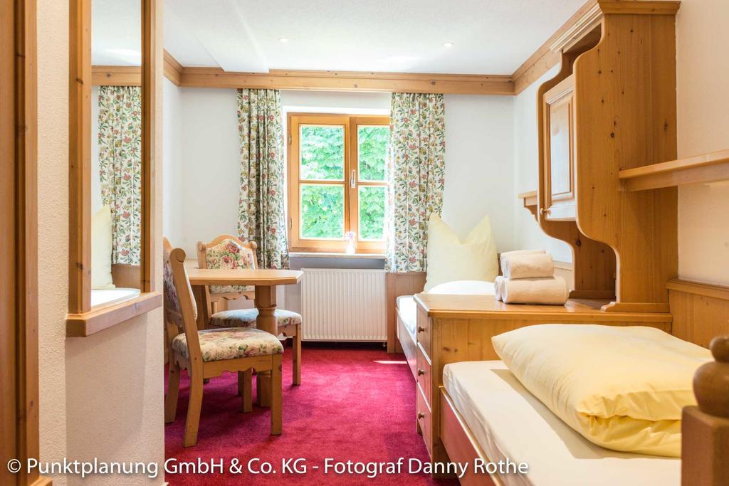 Alter Wirt Hotel Hechendorf am Pilsensee Exterior foto